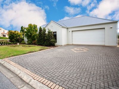 3 Holborn Court, Golden Grove