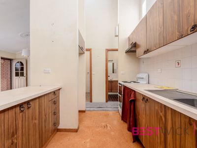 8 / 142 Durham Street, Bathurst