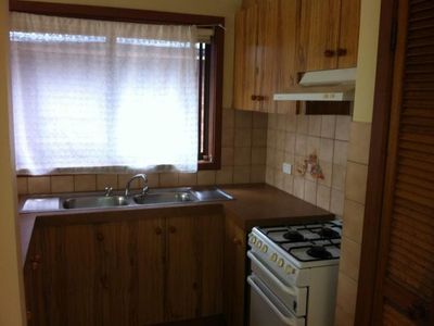 2 / 76 Woodville Park Drive, Hoppers Crossing