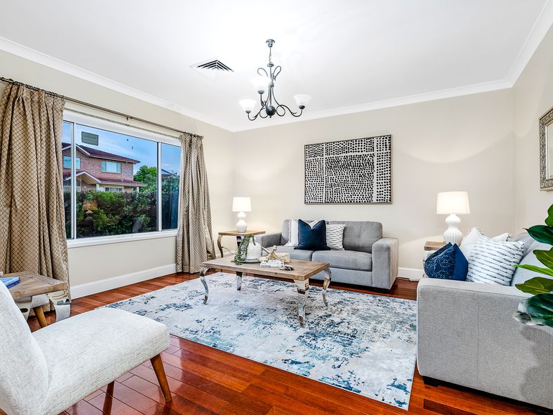 4 Rachael Place, Glenwood