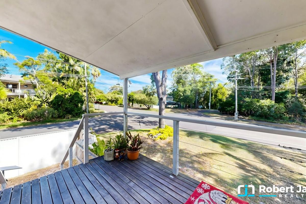 42 Laguna Street, Boreen Point