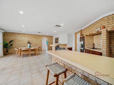 1 / 15 Parramatta Lane, Willetton
