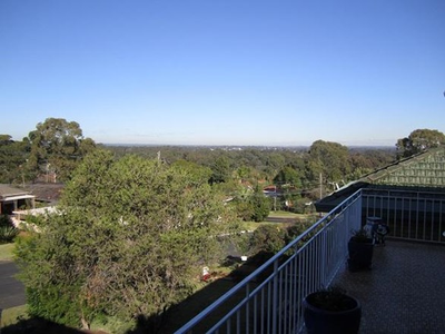 50 Wendy Ave, Georges Hall