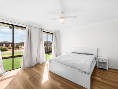 14 Berkeley Loop, Piara Waters