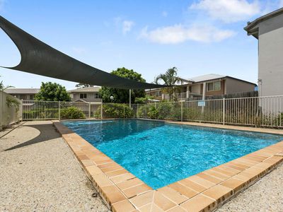 9 / 11 PYRANEES STREET, Calamvale