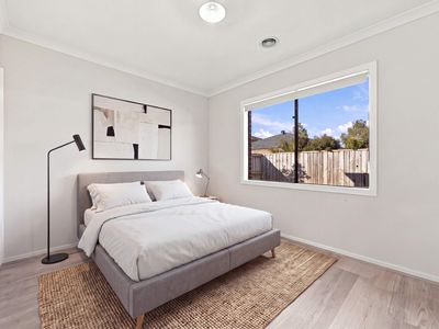 11 Rhubarb Road, Manor Lakes