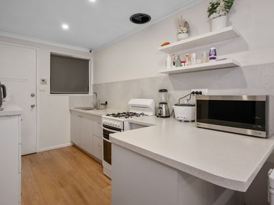 Unit 5 / 90 Bourke Street, Piccadilly