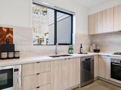 2 / 9 Danae Street, Glenroy