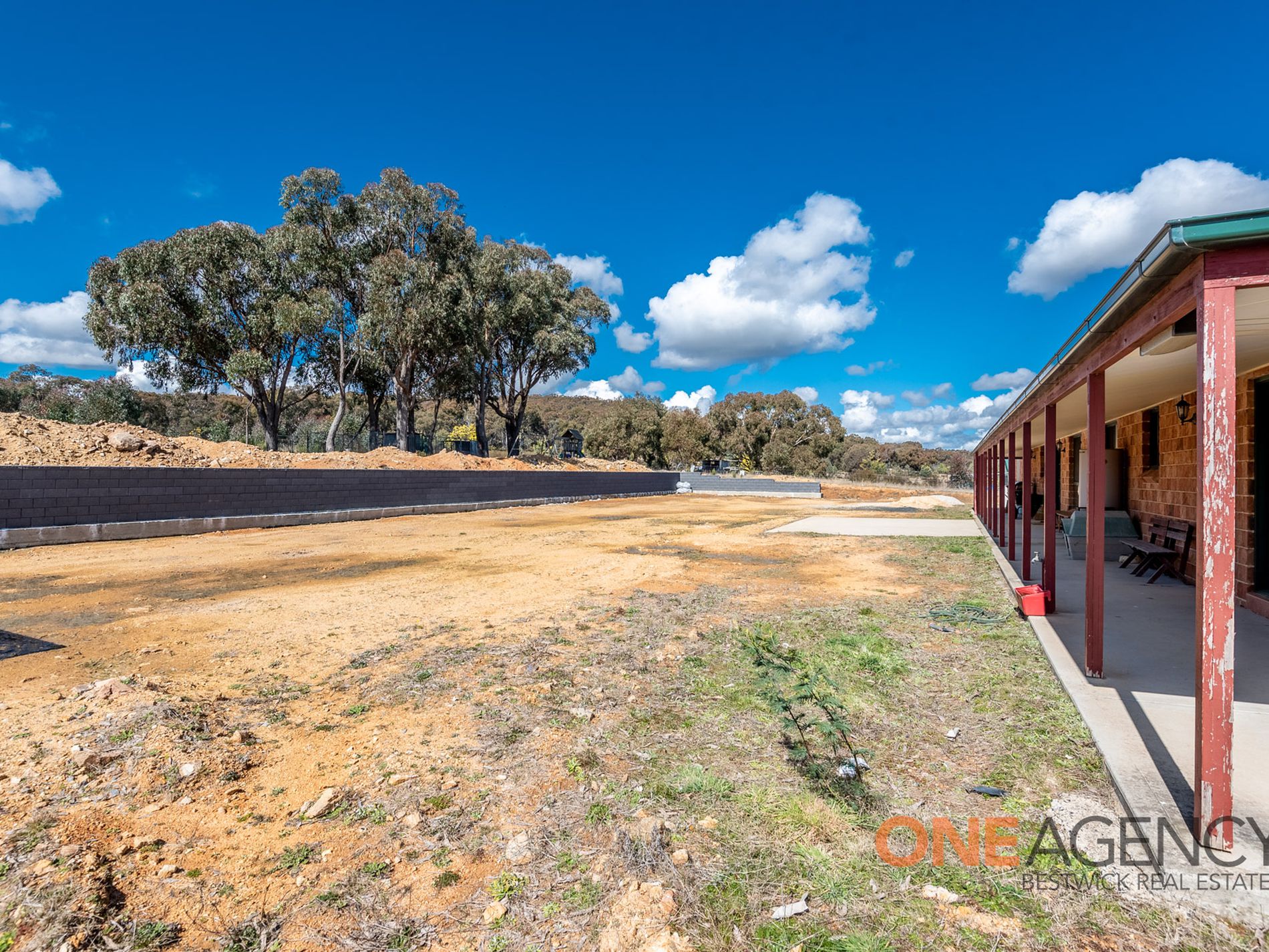 112 James White Drive, Fosters Valley