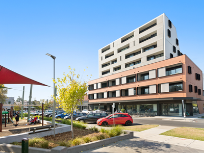 302 / 28 Riddell Parade, Elsternwick