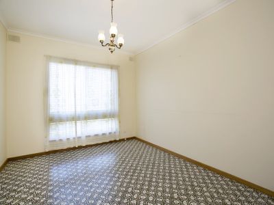 228 Trimmer Parade, Grange