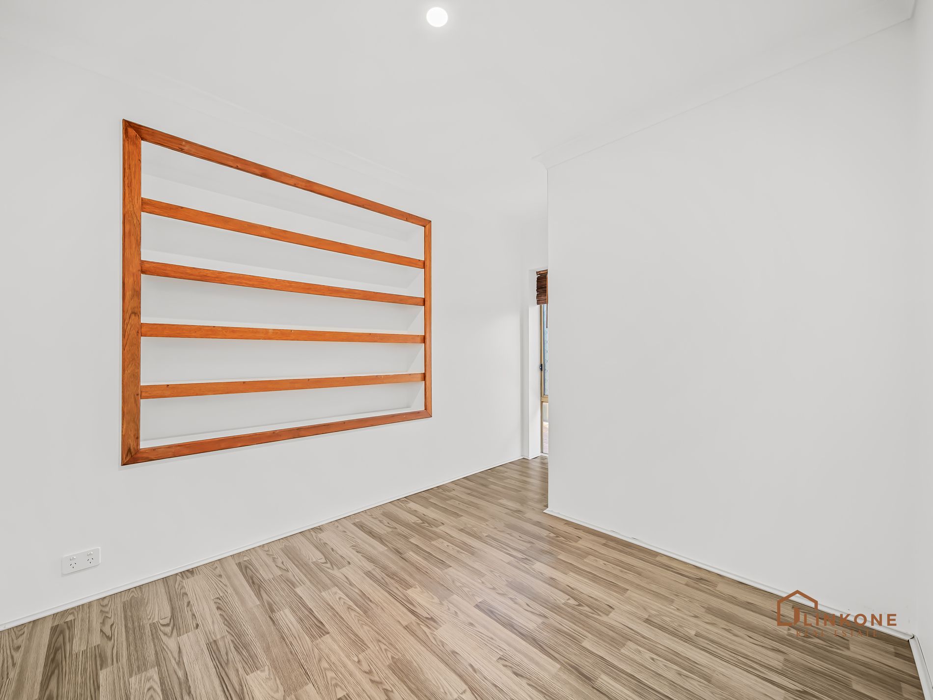 23 Mayhew Cross, Atwell