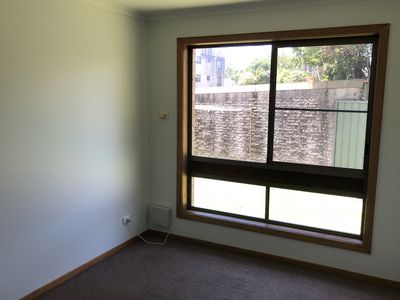 6 / 19 Staff Street, Wollongong