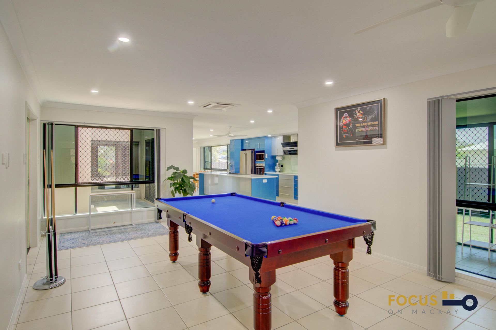 1 Gingham Street, Glenella