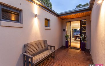 20 Scott Lee Drive, Beaconsfield