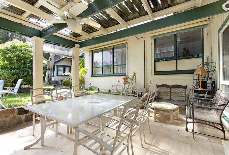 5 Mackintosh Road, Wheelers Hill