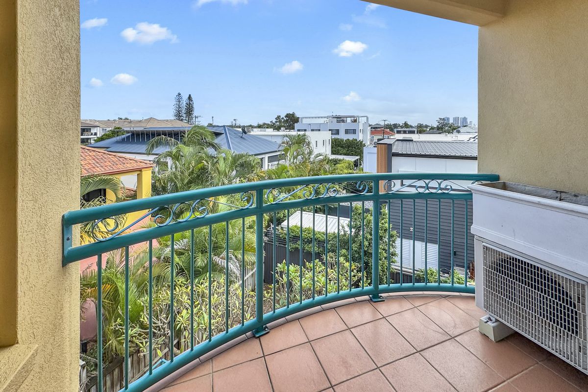 31 / 40-46 Burra Street, Surfers Paradise