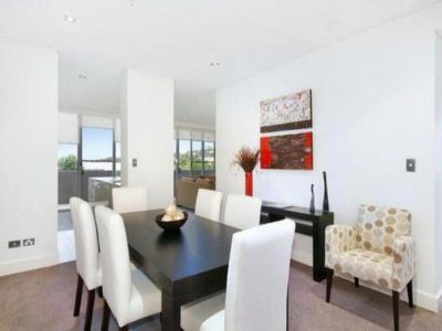 7 / 2-12 Young Street, Wollongong
