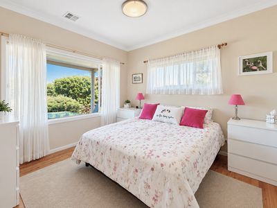 11 Marine Drive, Narooma
