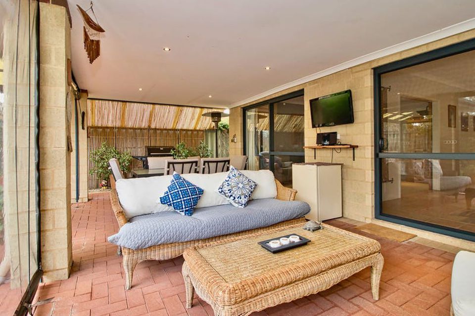 22 Achiever Avenue , Port Kennedy