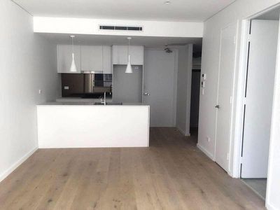 2408 / 2 Mentmore Avenue, Rosebery
