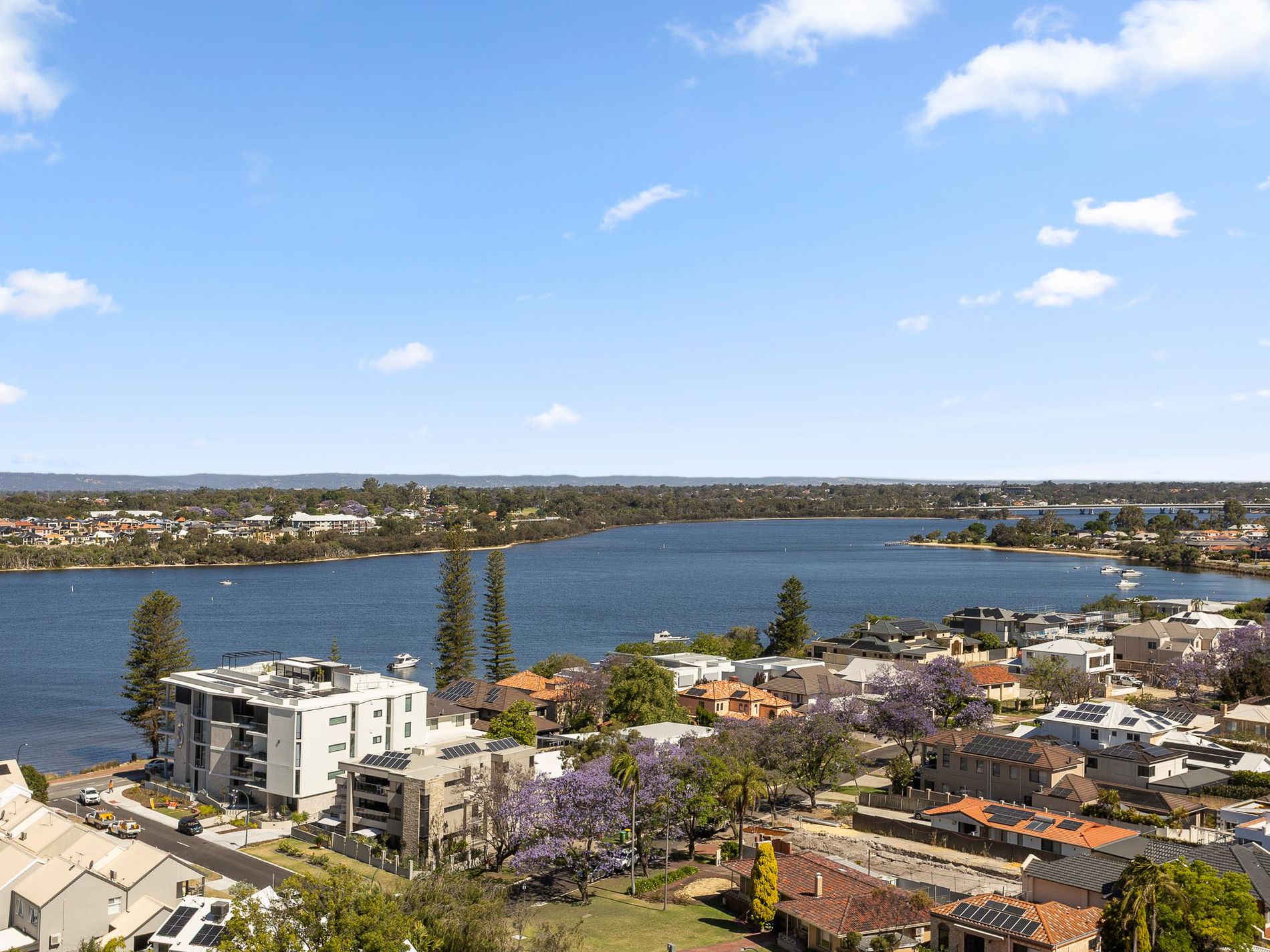 1001 / 18 Ogilvie Road, Mount Pleasant