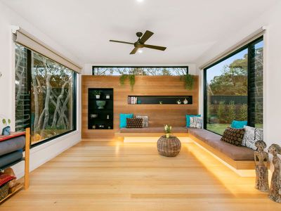 95 Canterbury Jetty Road, Rye