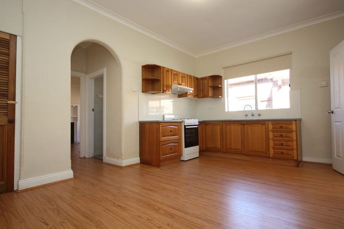 10 Wetherill Street, Croydon