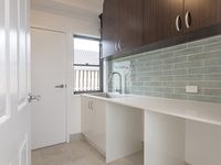 24 Tamarind Crescent, Park Ridge