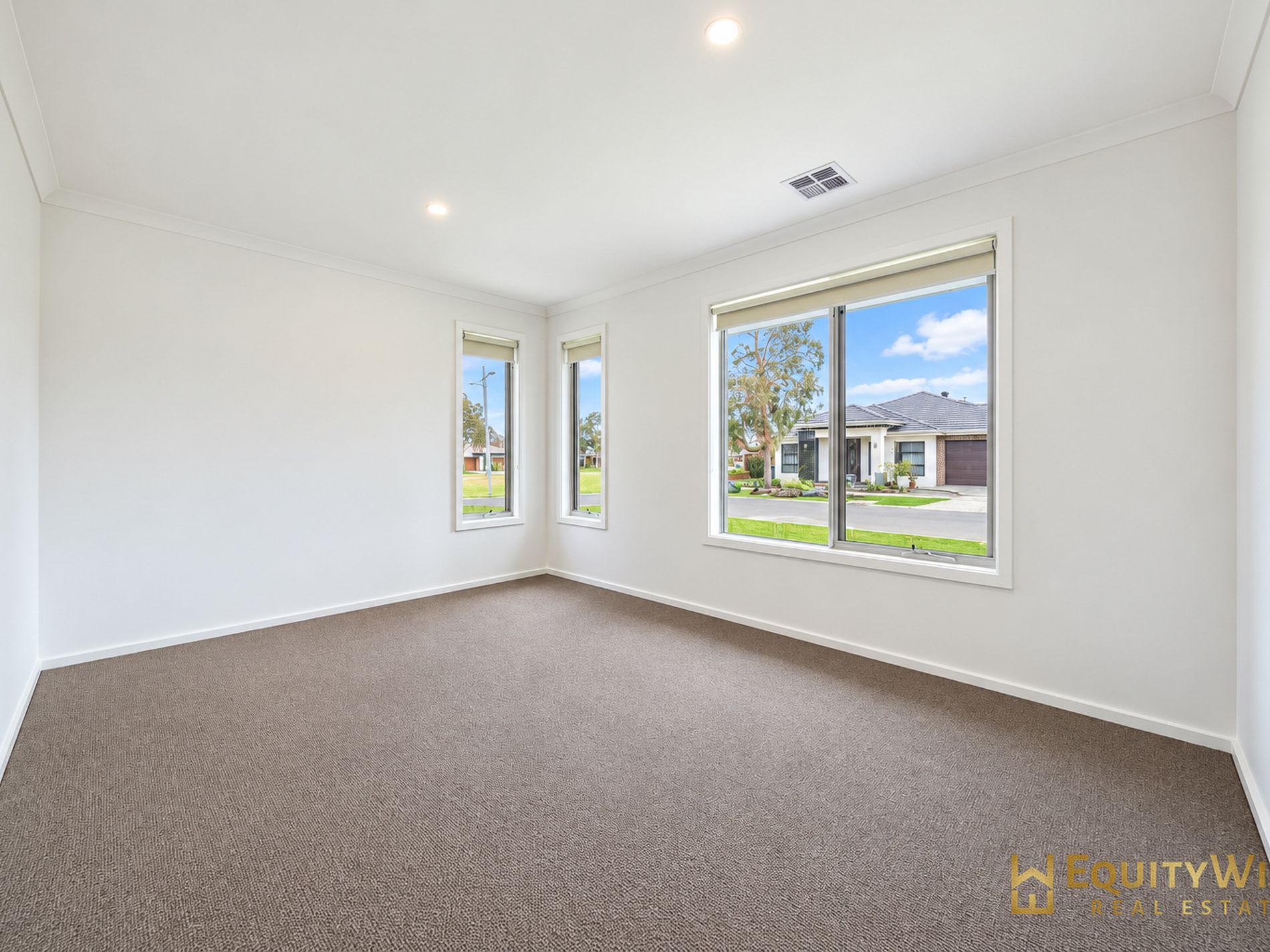 29 Praline Street, Manor Lakes