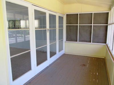 37 QUARRIAN ROAD, Longreach