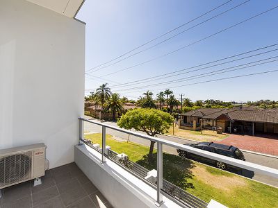 4 / 22 Jugan Street, Mount Hawthorn