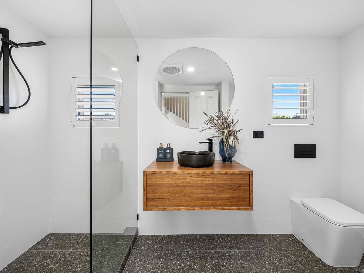 56 Henry Lawson Walk, East Perth