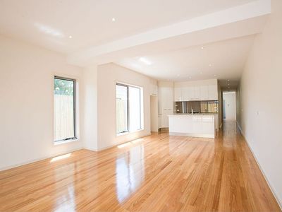 2 / 16 Andrews Street, Spotswood