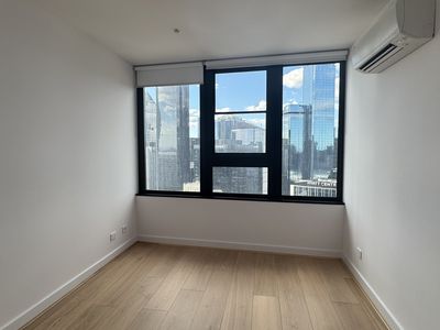 3404 / 628 Flinders Street, Docklands