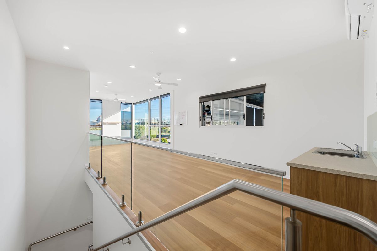 12 Racecourse Road, Williamstown