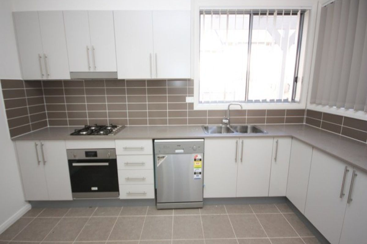 100 Kenyons Road, Merrylands