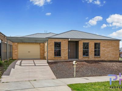 8 Kingston Drive, Eaglehawk