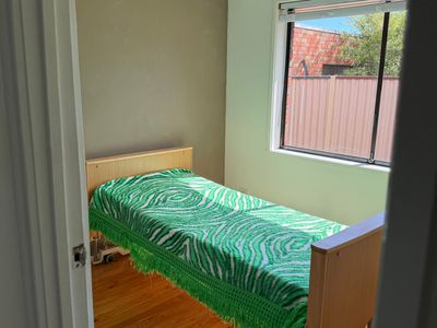 90 Main Road East, St Albans