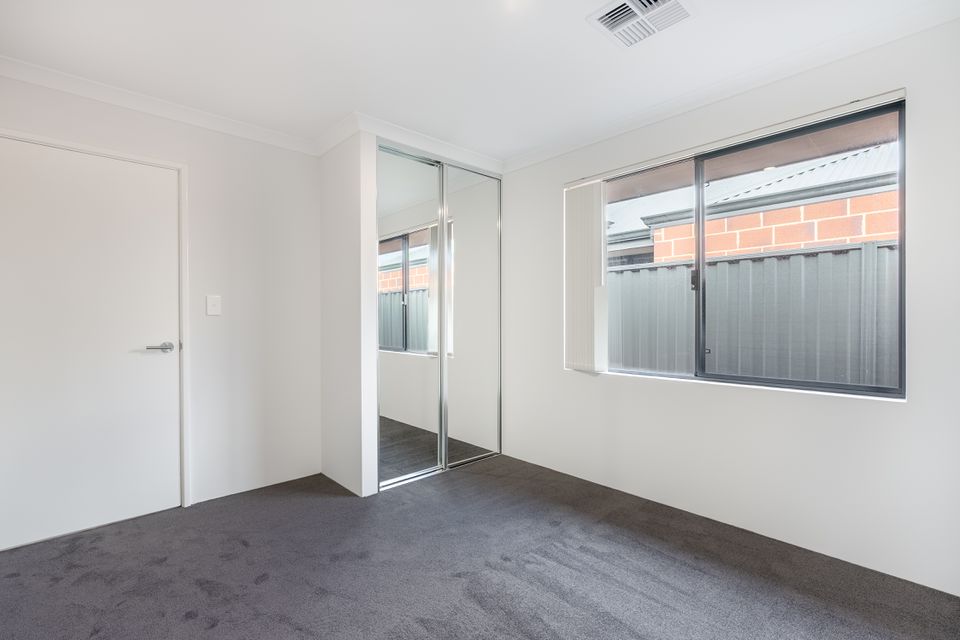 16 Tablelands Dr, Baldivis