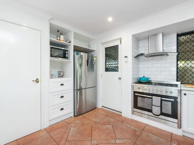 56 Bindoon Loop, Huntingdale