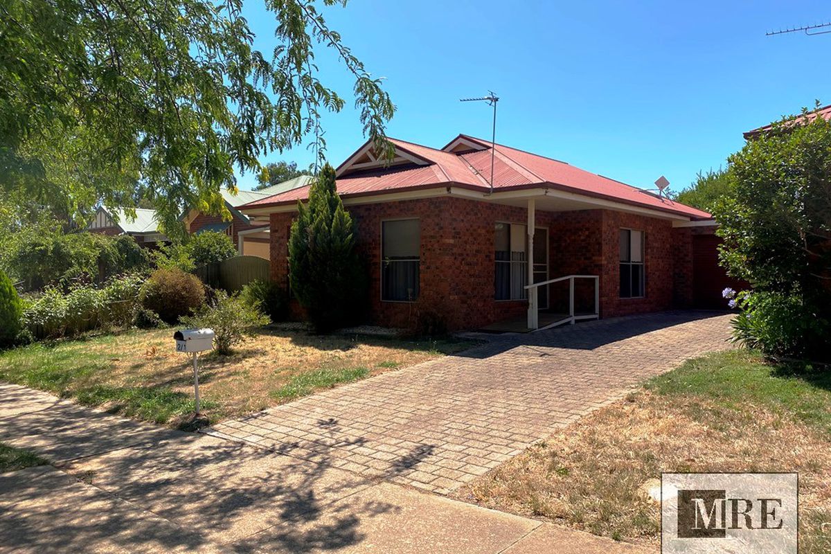 1a Somerset Crescent, Mansfield