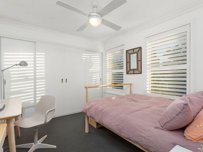 44 Cottesloe Circuit, Red Head