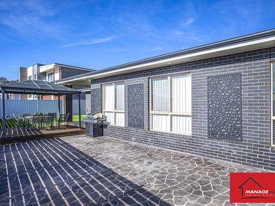 1 Harold Blair Crescent, Moncrieff