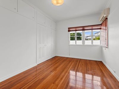 44 Wilgarning Street, Stafford Heights