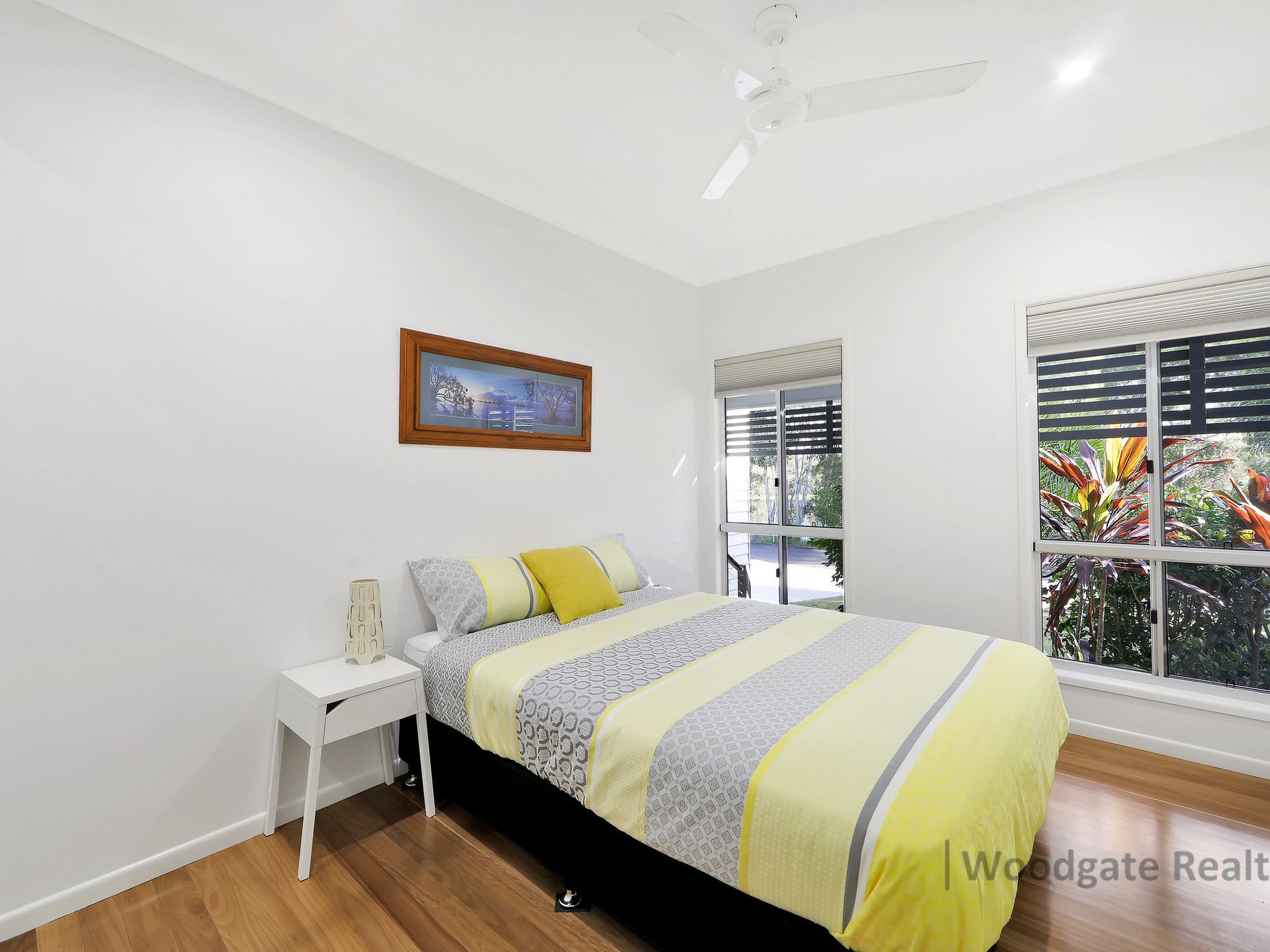 10 PAPERBARK COURT, Woodgate