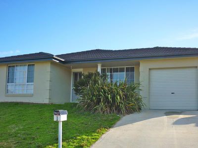 1 Johnston Crescent, Blayney