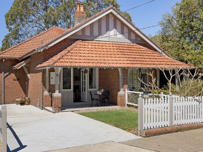 13 Bowman Street, Drummoyne