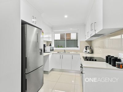 Unit 4 / 243 Tongarra Road, Albion Park