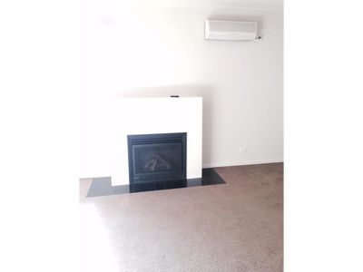 7 / 17 The Esplanade, Geelong